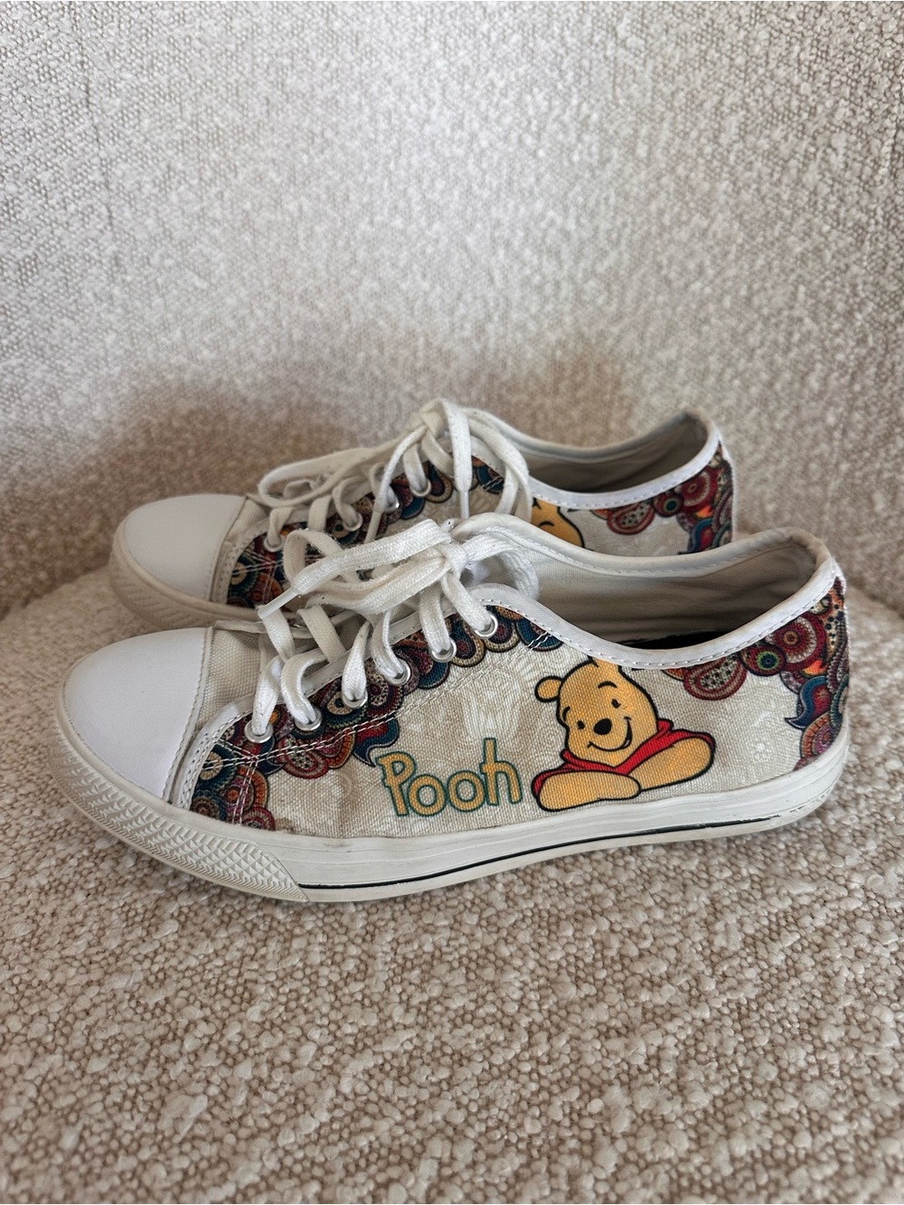 Pooh Disney Low-Top Canvas Sneakers in White and Yellow
